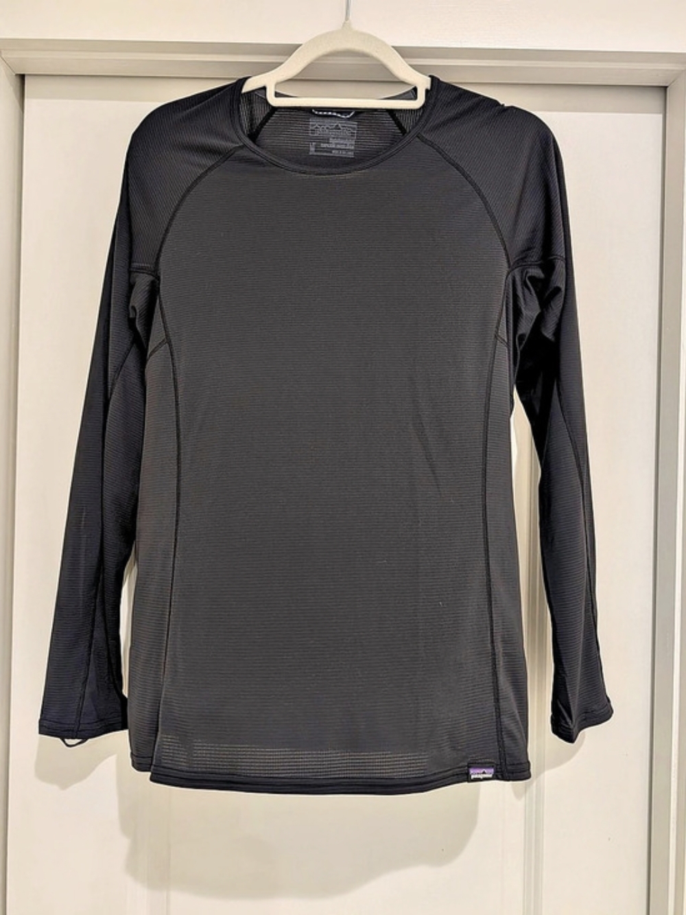 Patagonia Capilene Baselayer Long Sleeve Baselayer Black Size Medium